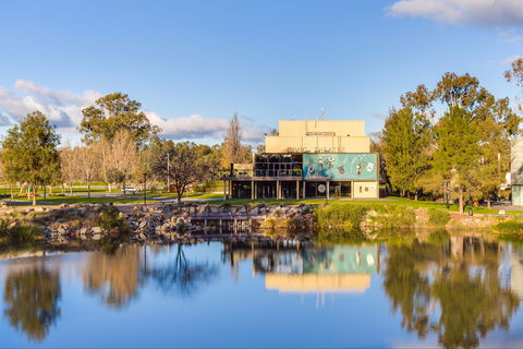 Wagga Wagga Civic Theatre - Accommodation Directory 1