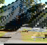 Waratah - Accommodation Directory