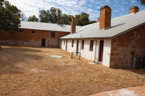 Central Greenough - Accommodation Directory 1