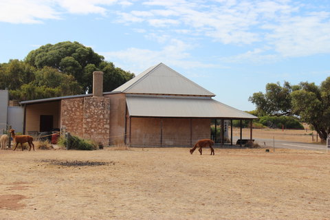 Central Greenough - Accommodation Directory 2