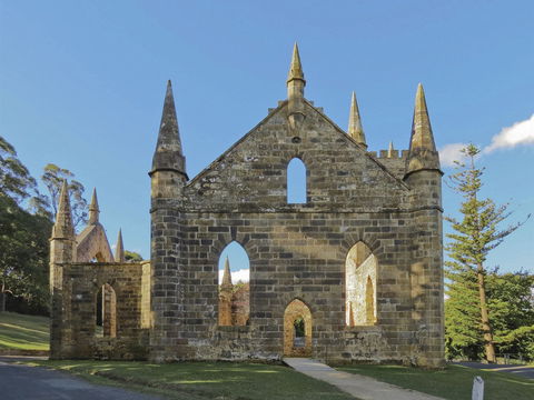 Convict Trail - Accommodation Directory 2