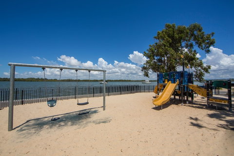 Dohles Rocks - Accommodation Directory 2