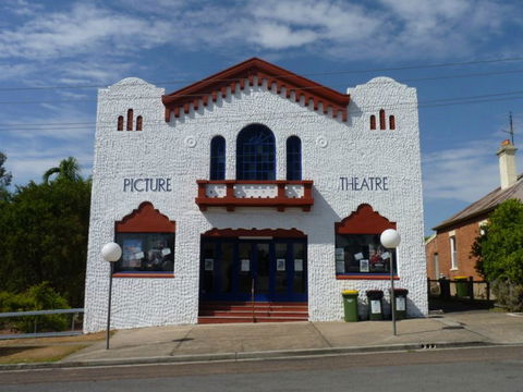 Dungog James Theatre - Accommodation Directory 0