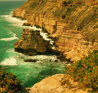 Island Rock and Natural Bridge - Accommodation Directory