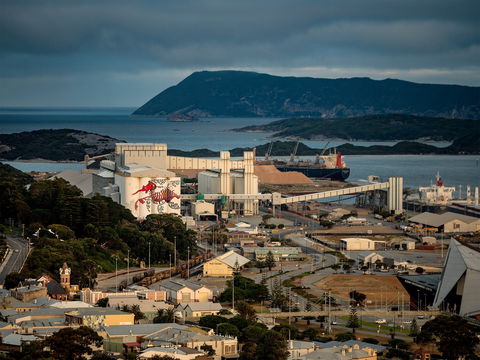 PUBLIC Silo Trail: Albany - Accommodation Directory 0