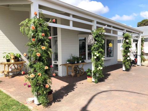 Robe Flower School - Accommodation Directory 1