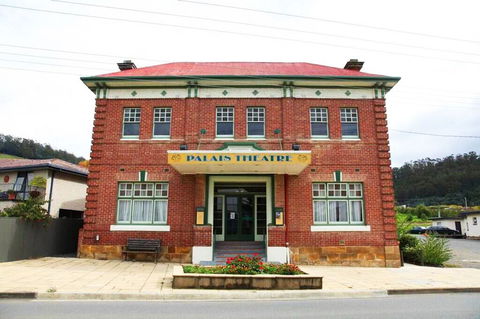 The Franklin Palais Theatre - Accommodation Directory 0