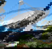 CSIRO Parkes Radio Telescope Visitor Centre - Accommodation Directory