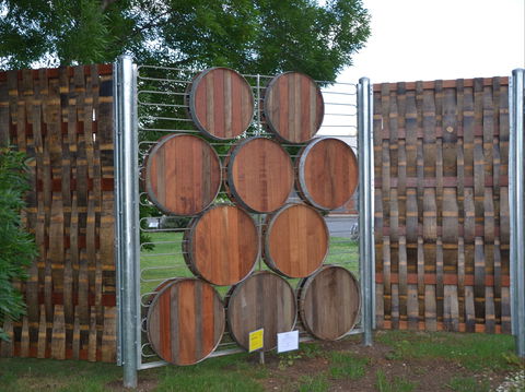 Arts Rutherglen Sculpture Trail - Accommodation Directory 0