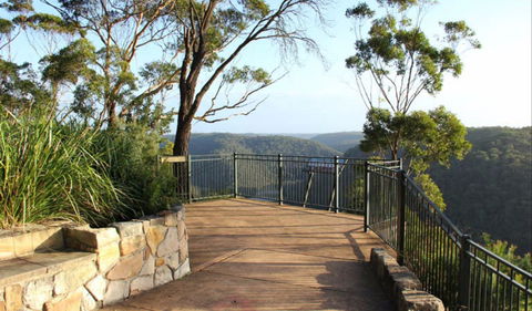Barnetts Lookout - Accommodation Directory 0
