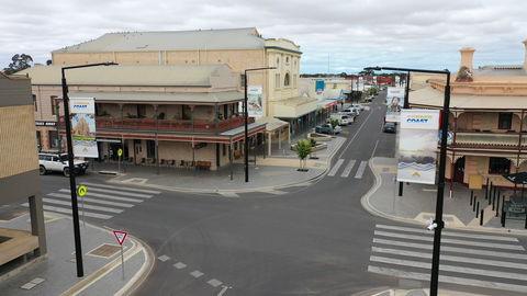 Kadina Shopping - Accommodation Directory 0