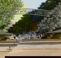 Katherine Cemetery - Accommodation Directory