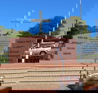 Port Lincoln War Memorial - Accommodation Directory