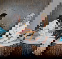 Stephanies Ocean Spa - Accommodation Directory