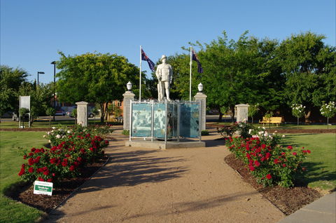 WW1 Memorial Park - Accommodation Directory 0