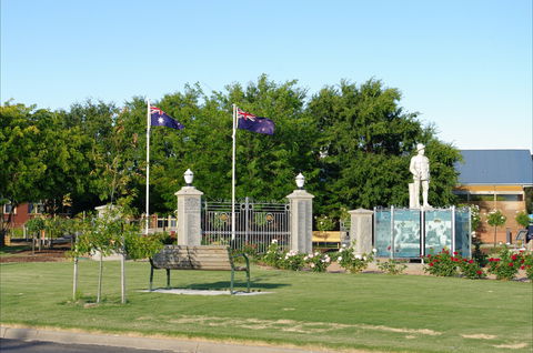 WW1 Memorial Park - Accommodation Directory 1
