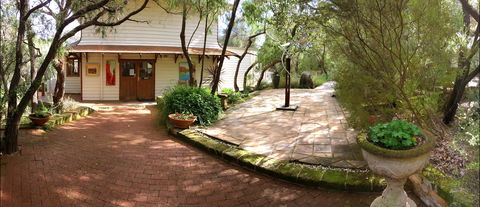 Yallingup Galleries - Accommodation Directory 0