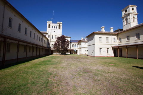 Aradale Lunatic Asylum - Accommodation Directory 1