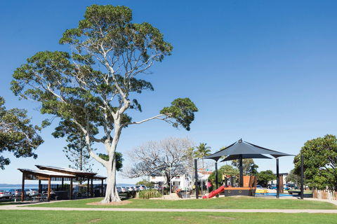 Eddie Santaguiliana Way - Accommodation Directory 0