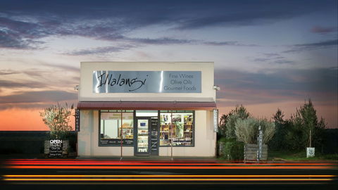 Illalangi - Accommodation Directory 0