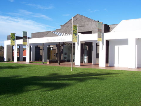 Warrnambool Art Gallery - Accommodation Directory 0