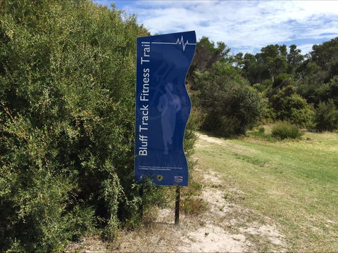 Bluff Track Fitness Trail - Accommodation Directory 0