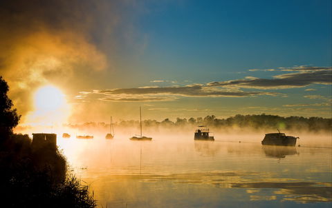 Clarence River - Accommodation Directory 2