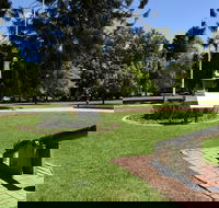 Collins Park - Accommodation Directory