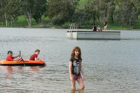 Drakesbrook Weir - Accommodation Directory 2