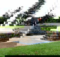 Dunwich War Memorial - Accommodation Directory