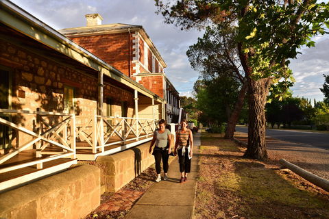 Lambie Town Walk - Accommodation Directory 2