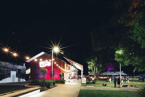 Lismore Regional Gallery - Accommodation Directory 2