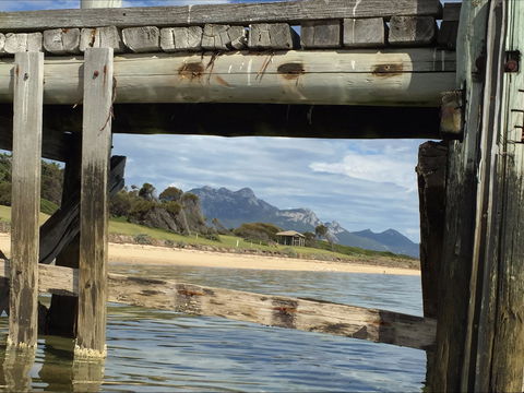 Whitemark Foreshore Picnic Area - Accommodation Directory 1