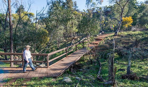 Falcon Falls Walking Track - Accommodation Directory 0
