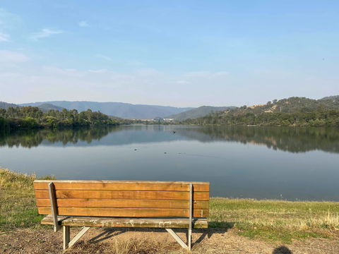 Eildon Pondage Walk - Accommodation Directory 2