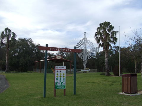 Luke Park And Jerilderie Lake - Accommodation Directory 0