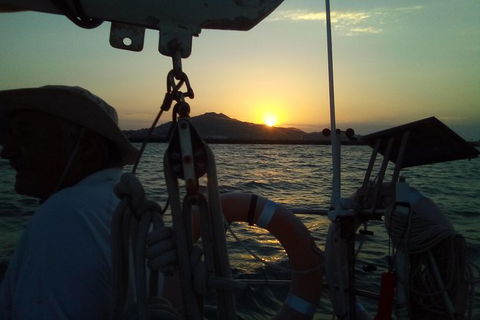 Sailing Boat Overnight Live Aboard Experience Townsville - Accommodation Directory 1