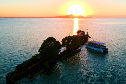Aquascene Magnetic Island Sunset & Shipwreck Tour - Accommodation Directory 0