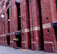 De Lacy - Accommodation Directory