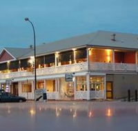 Seacliff Beach Hotel - Accommodation Directory