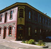 Earl of Leicester Hotel - Accommodation Directory