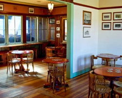 O'Donoghue's Irish Pub - Accommodation Directory 2