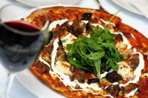 Macauleys Restaurant - Accommodation Directory 4