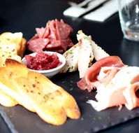 Watt Modern Dining - Accommodation Directory