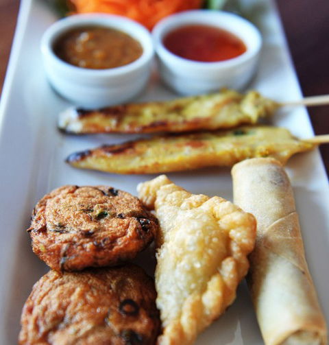 Mons Ban Sabai Thai Restaurant - Accommodation Directory 0