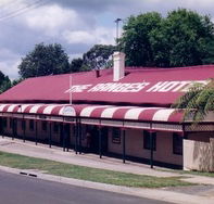 Ranges Hotel - Accommodation Directory