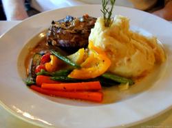 Royal Hotel - Accommodation Directory 1