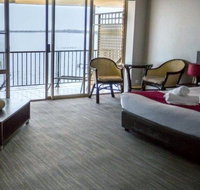 The Beachcomber Hotel - Accommodation Directory