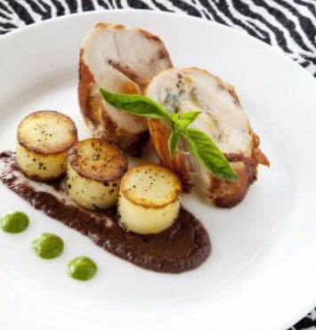 Zulu's Restaurant & Bar - Accommodation Directory 0