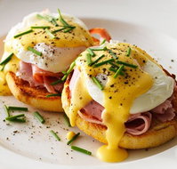 Centre Point Signatures Restaurant - Accommodation Directory